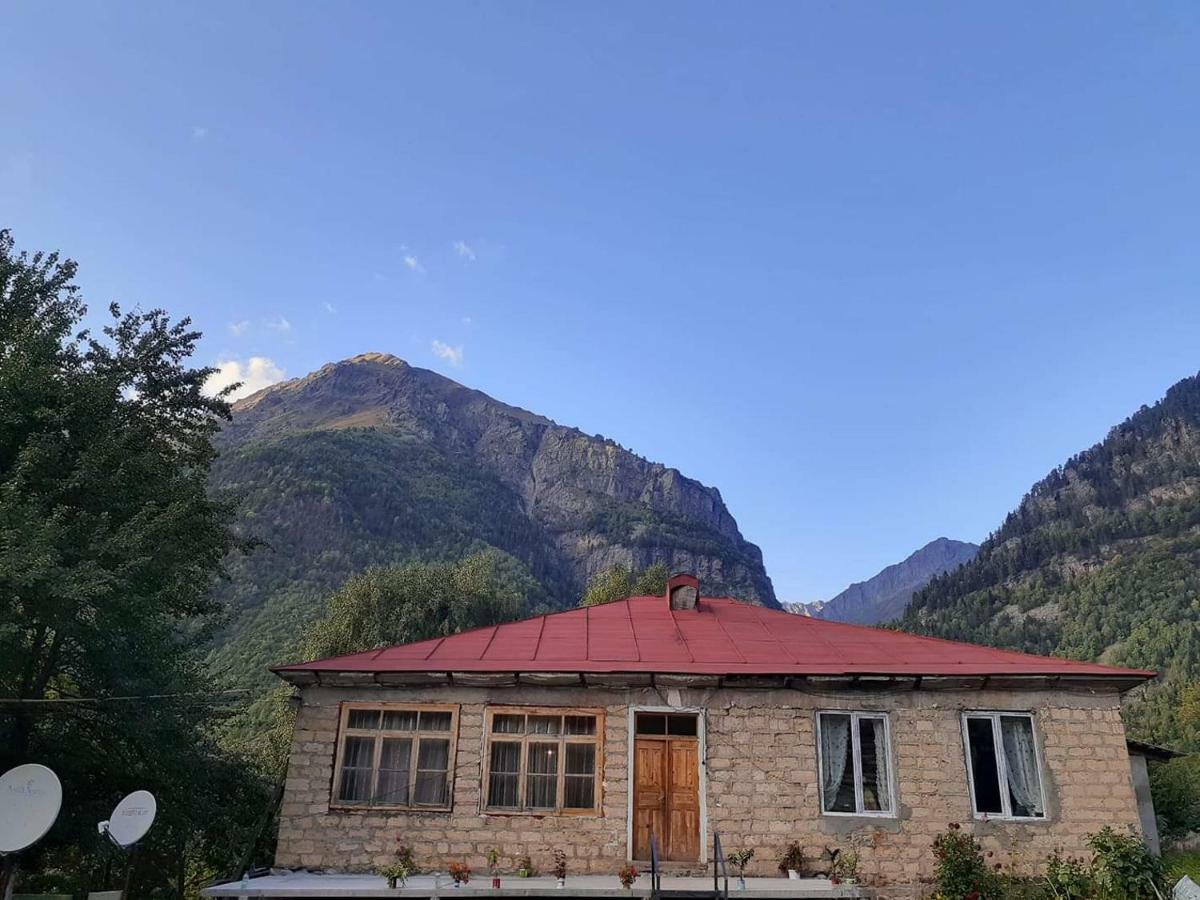 Zhabeshi Guest House Malkhaz Niguriani מראה חיצוני תמונה